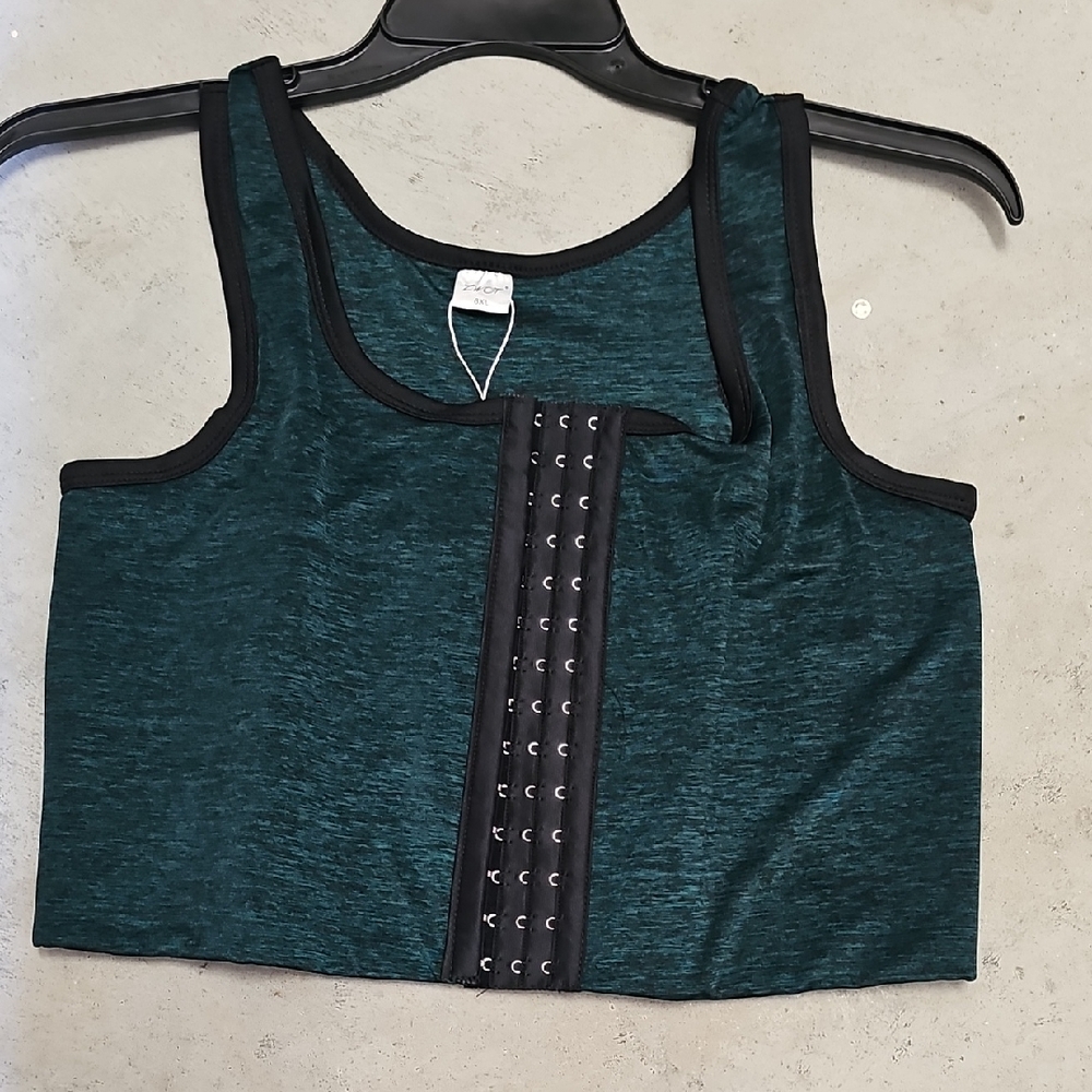 Nwt Weight Lifting Top #18
